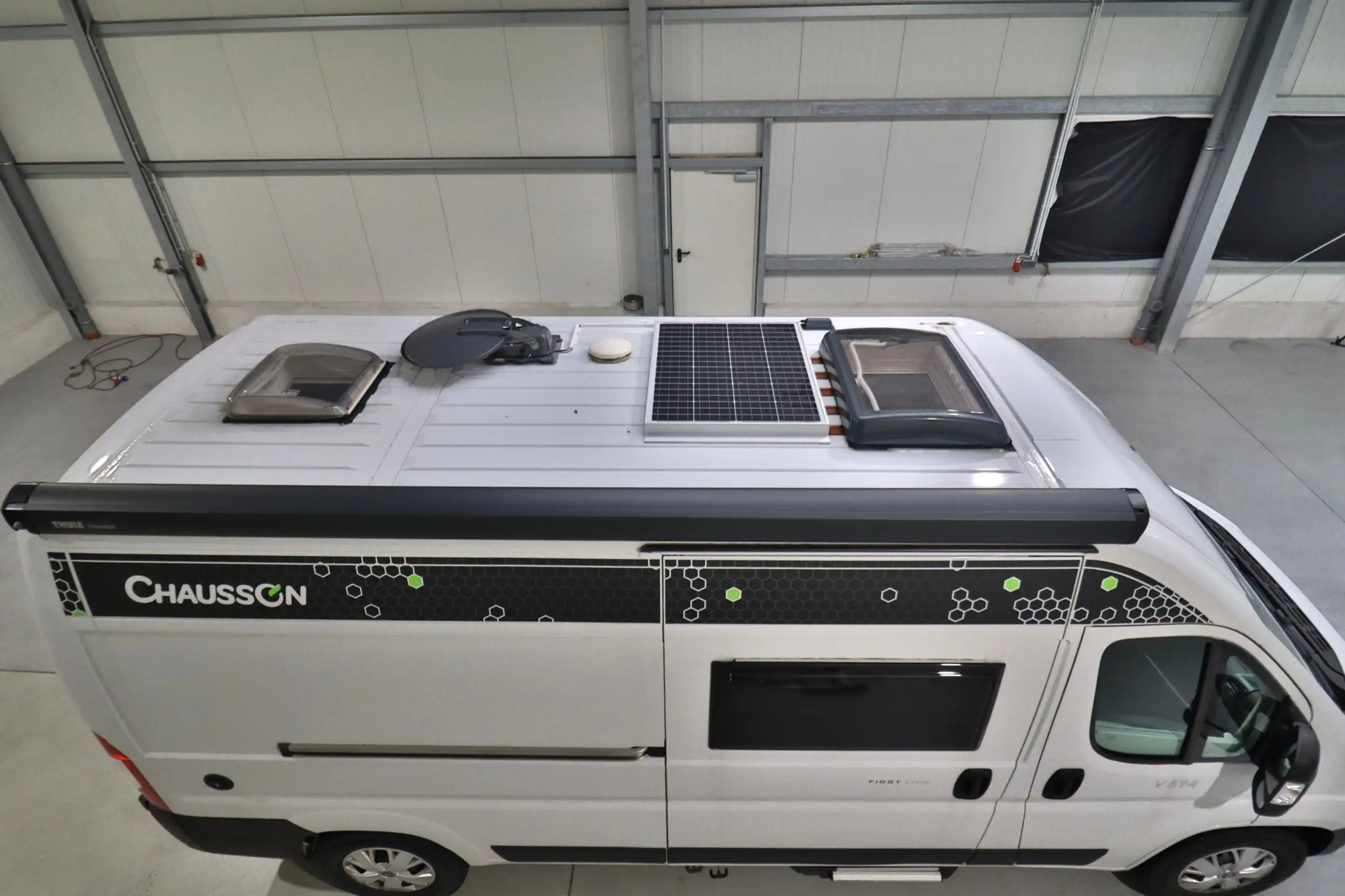 CHAUSSON V 594 FIRST-LINE